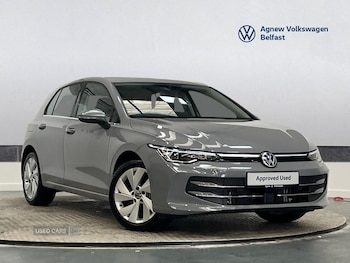 Volkswagen - Golf