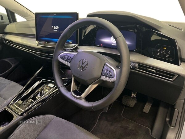 Used Volkswagen Golf 2025 for sale - 76095501: Photo 6