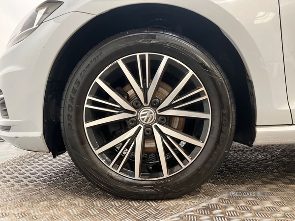 Used Volkswagen Golf 2017 for sale - 77971006: Photo 26