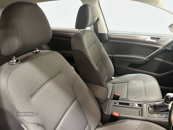 Used Volkswagen Golf 2017 for sale - 77971006: Photo 27