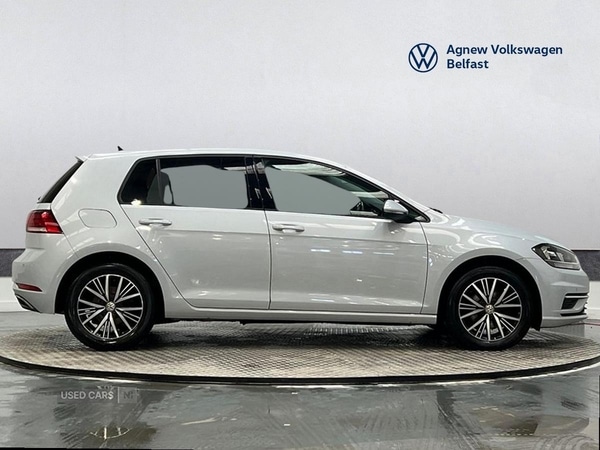 Used Volkswagen Golf 2017 for sale - 77971006: Photo 4