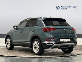 Used Volkswagen T-Roc 2023 for sale - 78989504: Photo