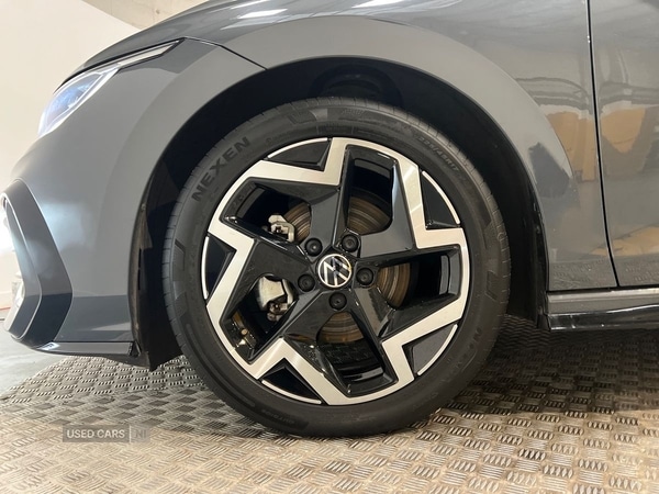 Used Volkswagen Golf 2025 for sale - 77883940: Photo 26