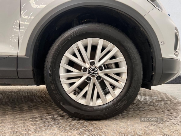 Used Volkswagen T-Roc 2023 for sale - 78059263: Photo 5