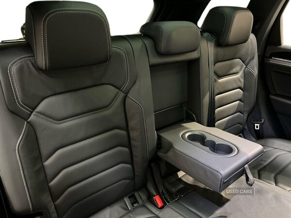 Used Volkswagen Touareg 2025 for sale - 76216113: Photo 14