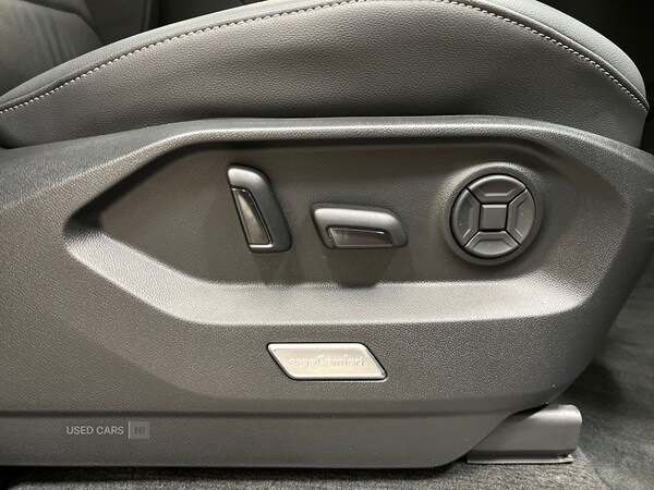 Used Volkswagen Touareg 2025 for sale - 76216113: Photo 29