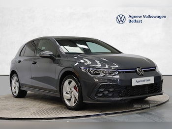 Volkswagen - Golf