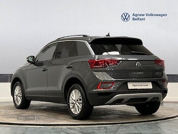 Used Volkswagen T-Roc 2023 for sale - 78348851: Photo