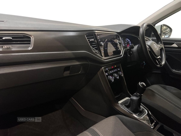 Used Volkswagen T-Roc 2019 for sale - 77626663: Photo 2