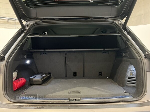 Used Volkswagen Touareg 2025 for sale - 77659303: Photo 10