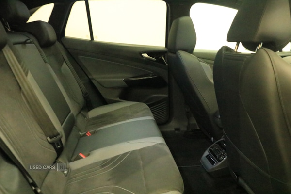 Vehicle 39