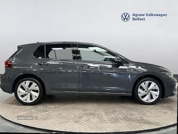 Used Volkswagen Golf 2024 for sale - 79831976: Photo