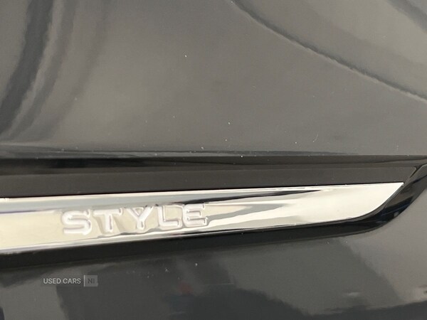 Used Volkswagen Golf 2024 for sale - 77825396: Photo 22