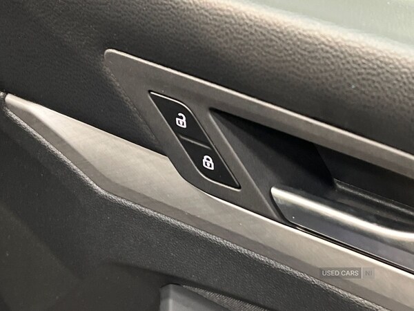 Used Volkswagen Golf 2023 for sale - 77075136: Photo 31