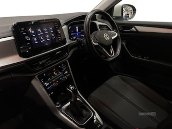 Used Volkswagen T-Roc 2023 for sale - 78810853: Photo