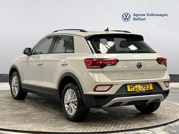 Used Volkswagen T-Roc 2023 for sale - 78810853: Photo