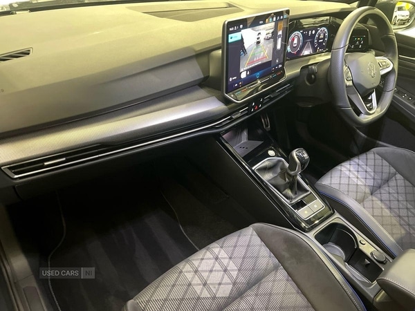 Used Volkswagen Golf 2024 for sale - 76513935: Photo 2