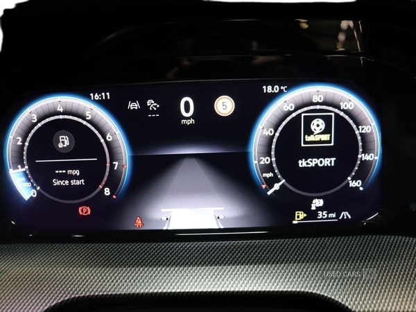 Used Volkswagen Golf 2024 for sale - 76513935: Photo 9