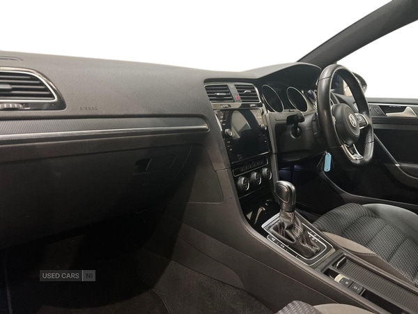 Used Volkswagen Golf 2020 for sale - 78128358: Photo 2