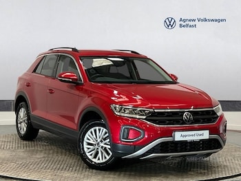 Used Volkswagen T-Roc 2023 for sale - 78302395: Photo