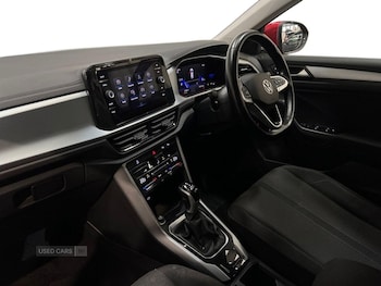 Used Volkswagen T-Roc 2023 for sale - 78302395: Photo