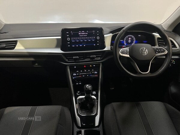 Used Volkswagen T-Roc 2025 for sale - 77268354: Photo 23