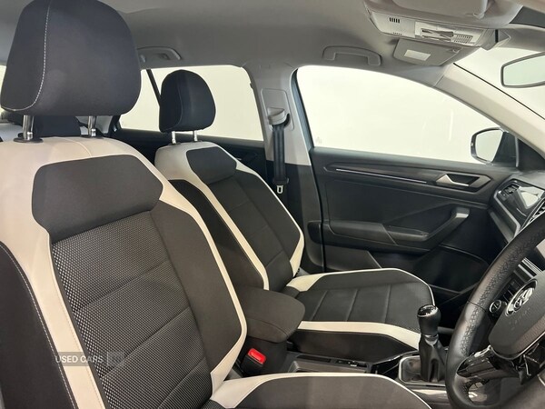 Used Volkswagen T-Roc 2019 for sale - 76123209: Photo 27