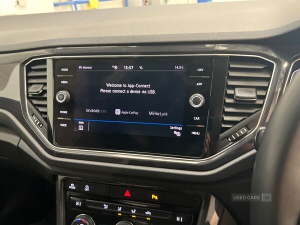 Used Volkswagen T-Roc 2019 for sale - 76123209: Photo 34