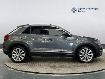 Used Volkswagen T-Roc 2019 for sale - 76123209: Photo 4