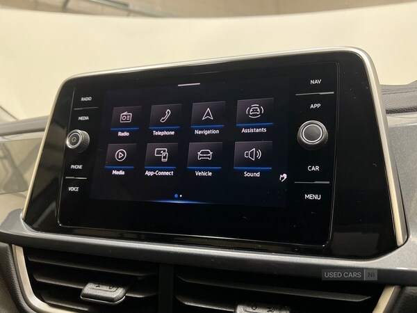 Used Volkswagen T-Roc 2024 for sale - 77230835: Photo 31