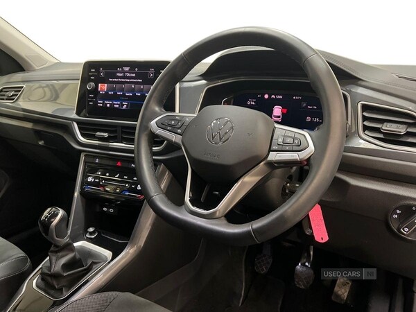 Used Volkswagen T-Roc 2024 for sale - 77230835: Photo 6