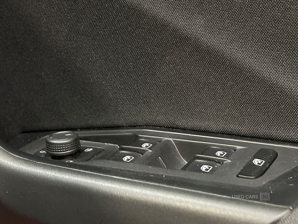 Used Volkswagen T-Roc 2023 for sale - 78101681: Photo 29