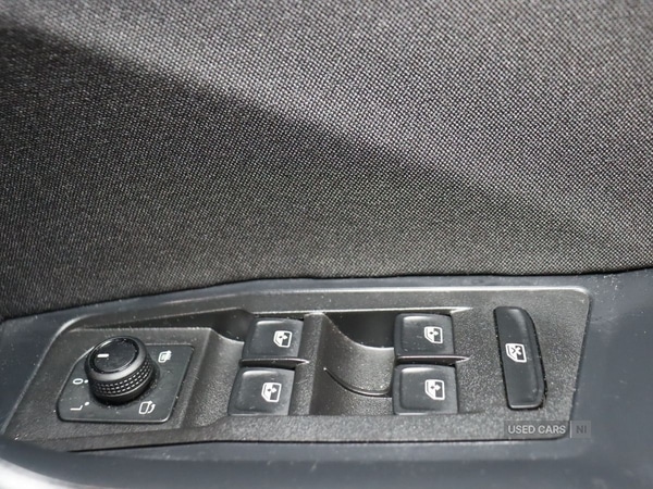 Used Volkswagen T-Roc 2025 for sale - 76473959: Photo 29