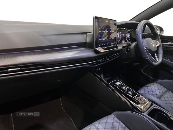 Used Volkswagen Golf 2024 for sale - 77538772: Photo 2