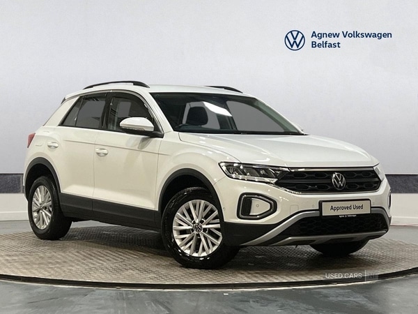 Used Volkswagen T-Roc 2023 for sale - 76850621: Photo 1
