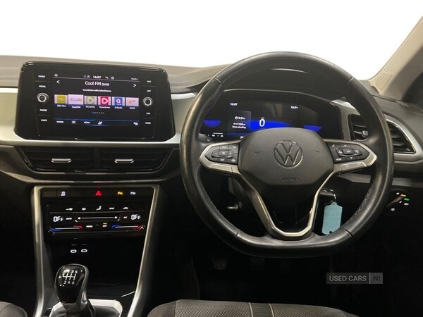 Used Volkswagen T-Roc 2023 for sale - 76850621: Photo 13