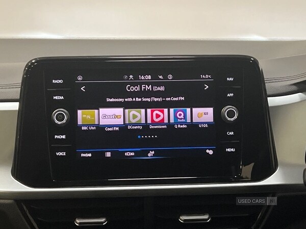 Used Volkswagen T-Roc 2023 for sale - 76850621: Photo 16