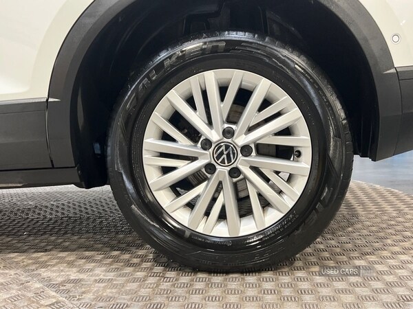 Used Volkswagen T-Roc 2023 for sale - 76850621: Photo 25