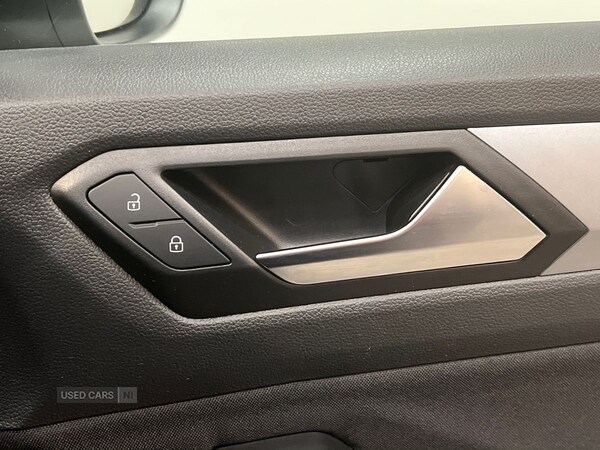 Used Volkswagen T-Roc 2023 for sale - 76850621: Photo 30