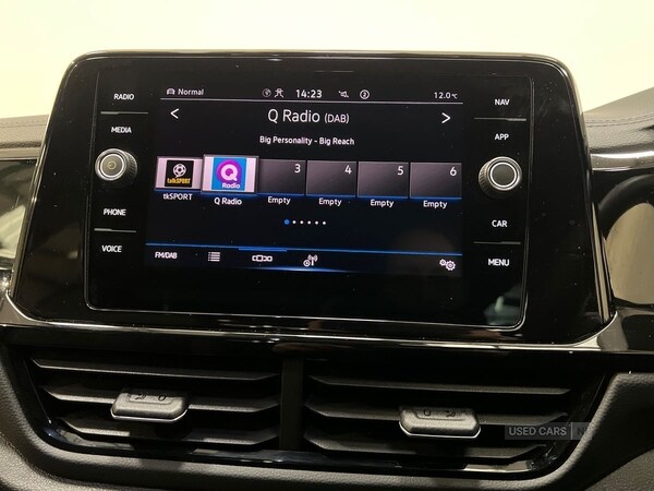 Used Volkswagen T-Roc 2023 for sale - 76621221: Photo 16