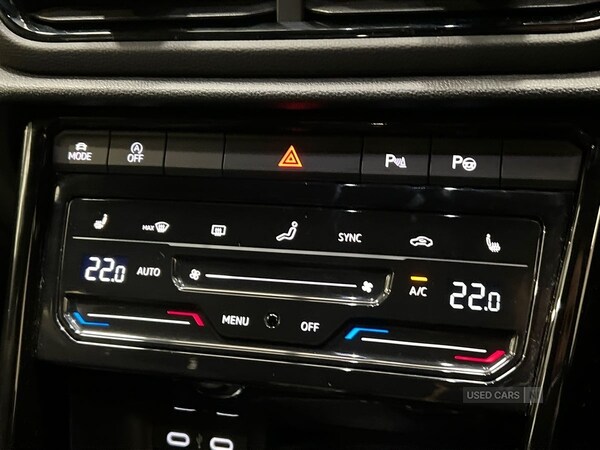 Used Volkswagen T-Roc 2023 for sale - 76621221: Photo 28