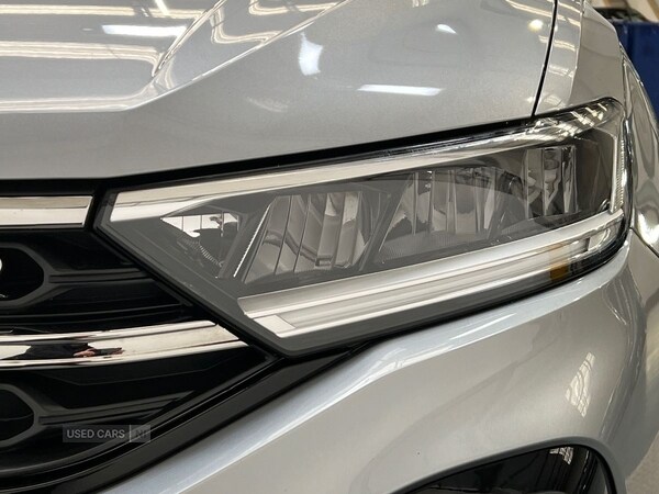 Used Volkswagen T-Roc 2023 for sale - 76621221: Photo 7