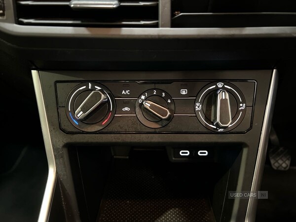 Used Volkswagen Polo 2022 for sale - 76175817: Photo 28