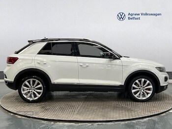Used Volkswagen T-Roc 2018 for sale - 78276884: Photo