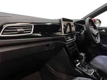 Used Volkswagen T-Roc 2026 for sale - 78128549: Photo