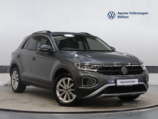 Used Volkswagen T-Roc 2022 for sale - 76378260: Photo 1