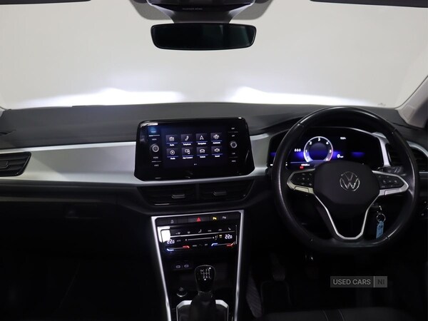 Used Volkswagen T-Roc 2022 for sale - 76378260: Photo 23