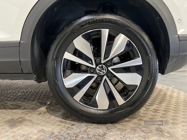 Used Volkswagen T-Roc 2024 for sale - 77784875: Photo 25