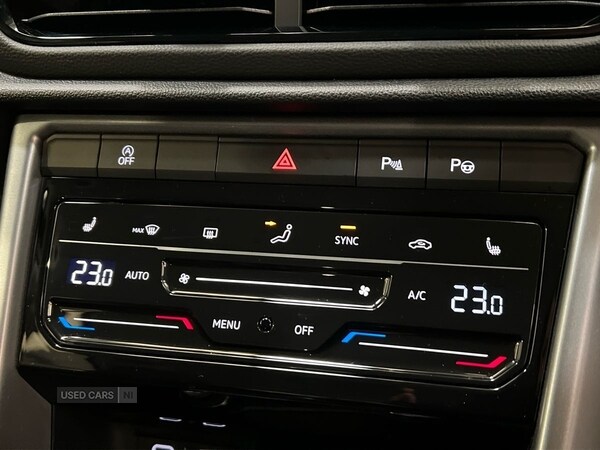 Used Volkswagen T-Roc 2024 for sale - 77784875: Photo 28