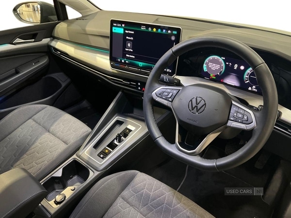 Used Volkswagen Golf 2025 for sale - 77315773: Photo 6